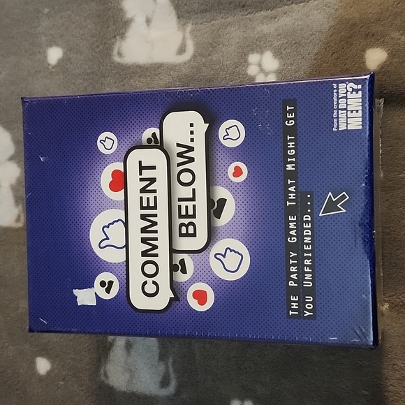 What Do You Meme Comment Below Card Game - Picture 1 of 3